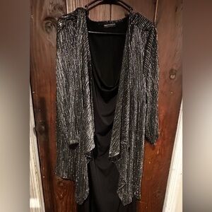 Connected Apparel 2XL Black Special occasion dress silver cape